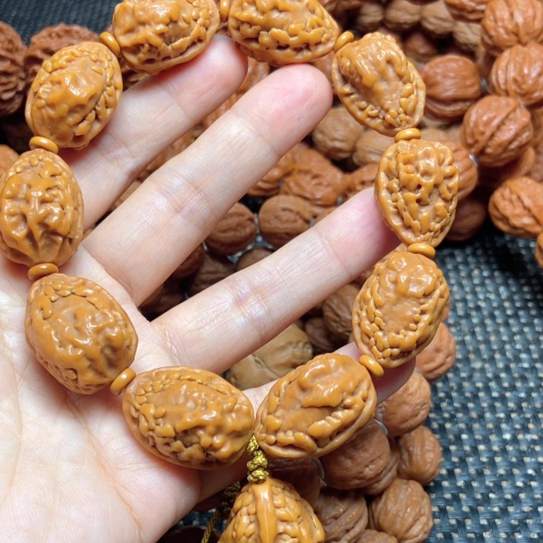 蜗***牛手串文玩核桃麒麟角手串