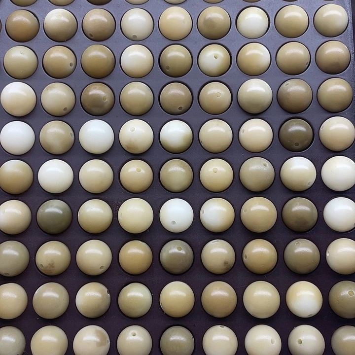 吊坠白玉菩提13奶茶色圆100颗
