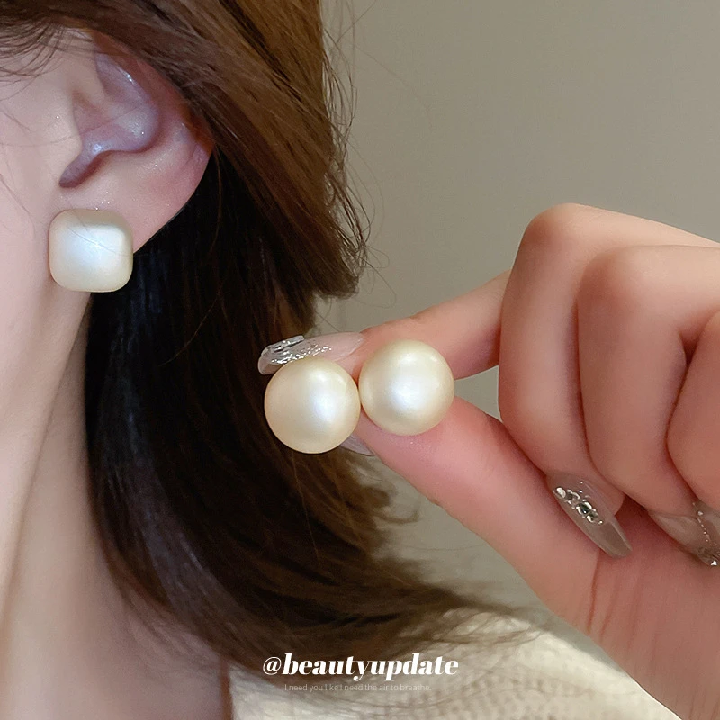 【品牌】银针几何哑光珍珠耳钉女法式小众百搭耳环时尚气质简约经典
