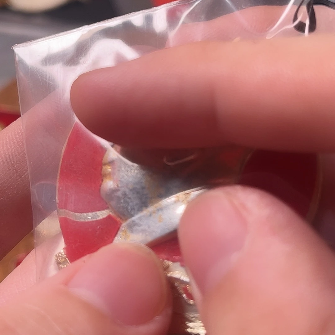 你***志一枚铝制徽章闪拍