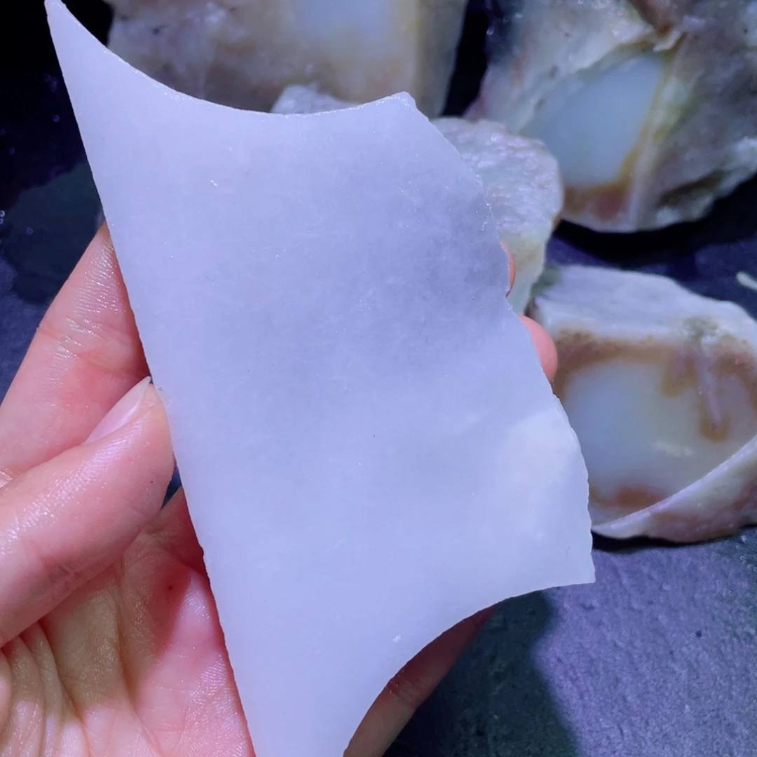 和田玉未镶嵌珠宝半成品