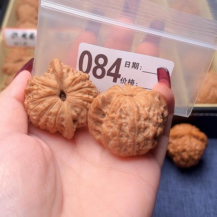 核桃虾****E文玩文玩文玩84