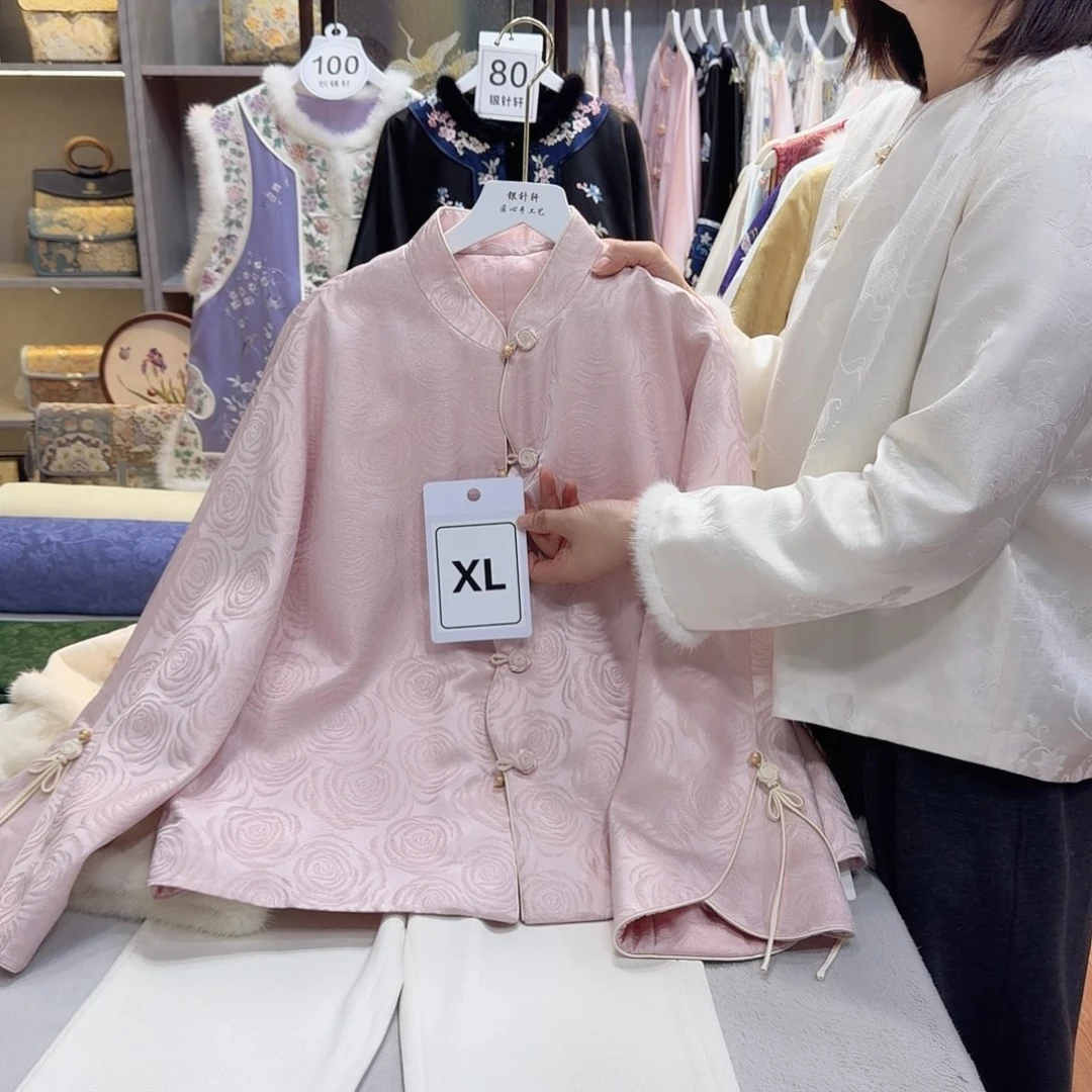 元***贞非遗传承人的精神风貌和精神风貌