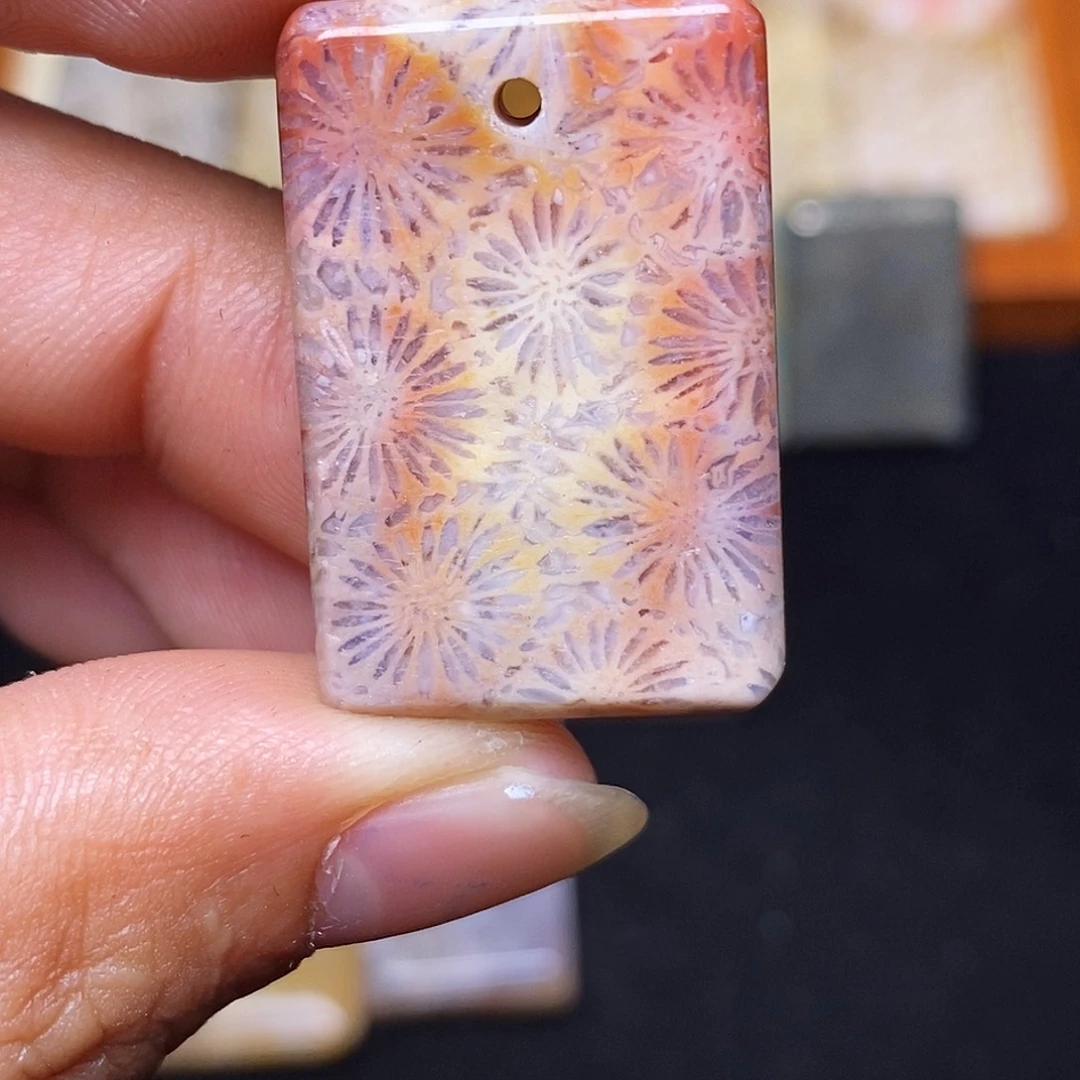 南***落硅化玉合金珊瑚玉