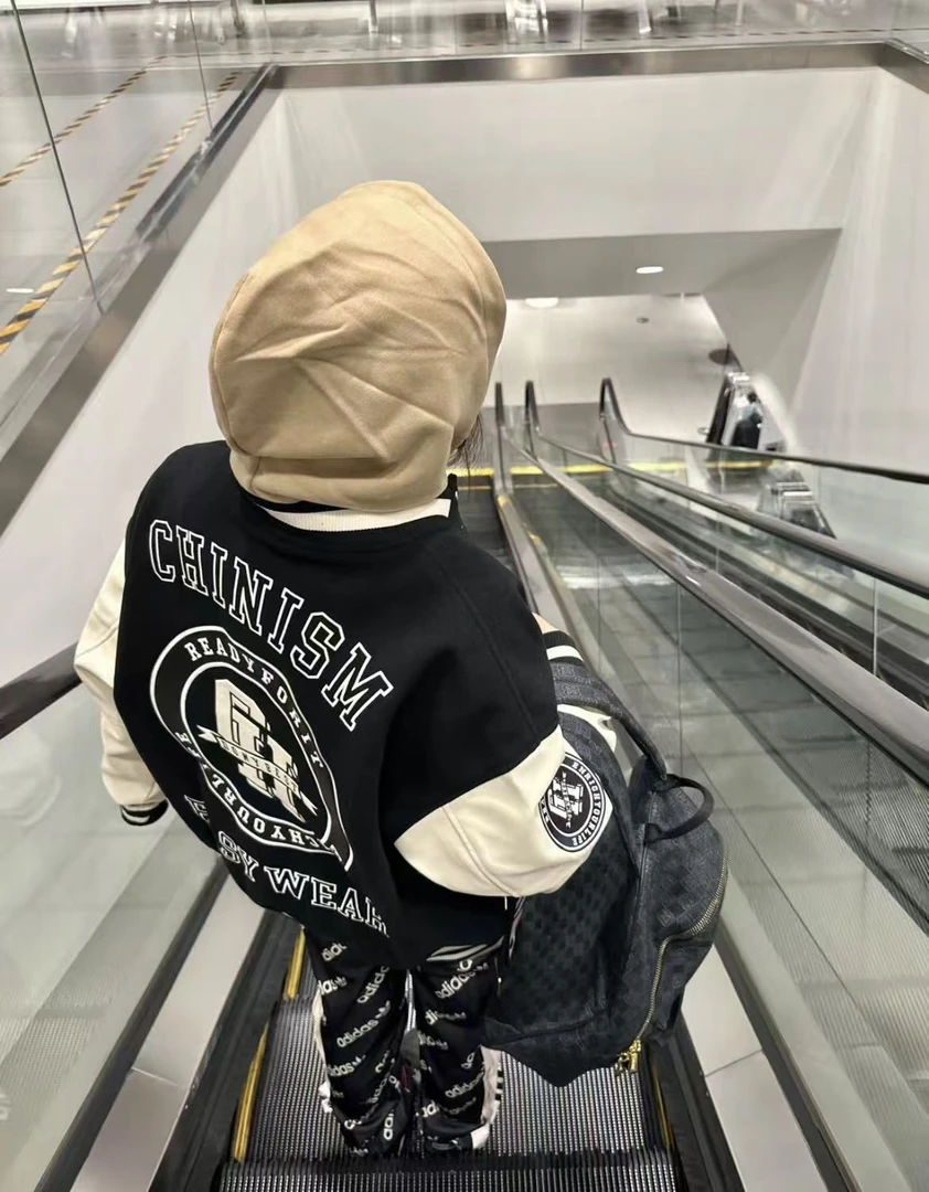 CH袖章LOGO拼接棒球服男女同款