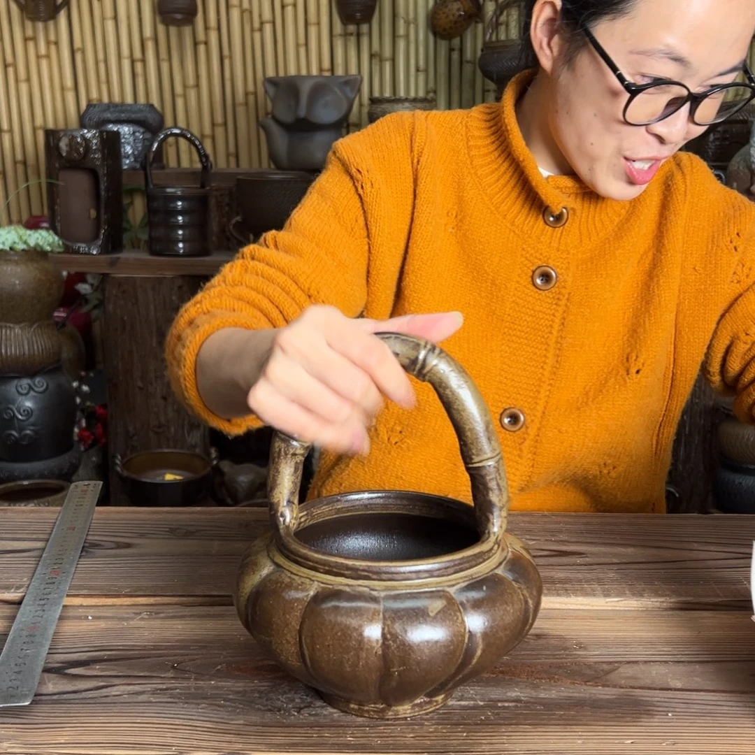 B2200000000000000000