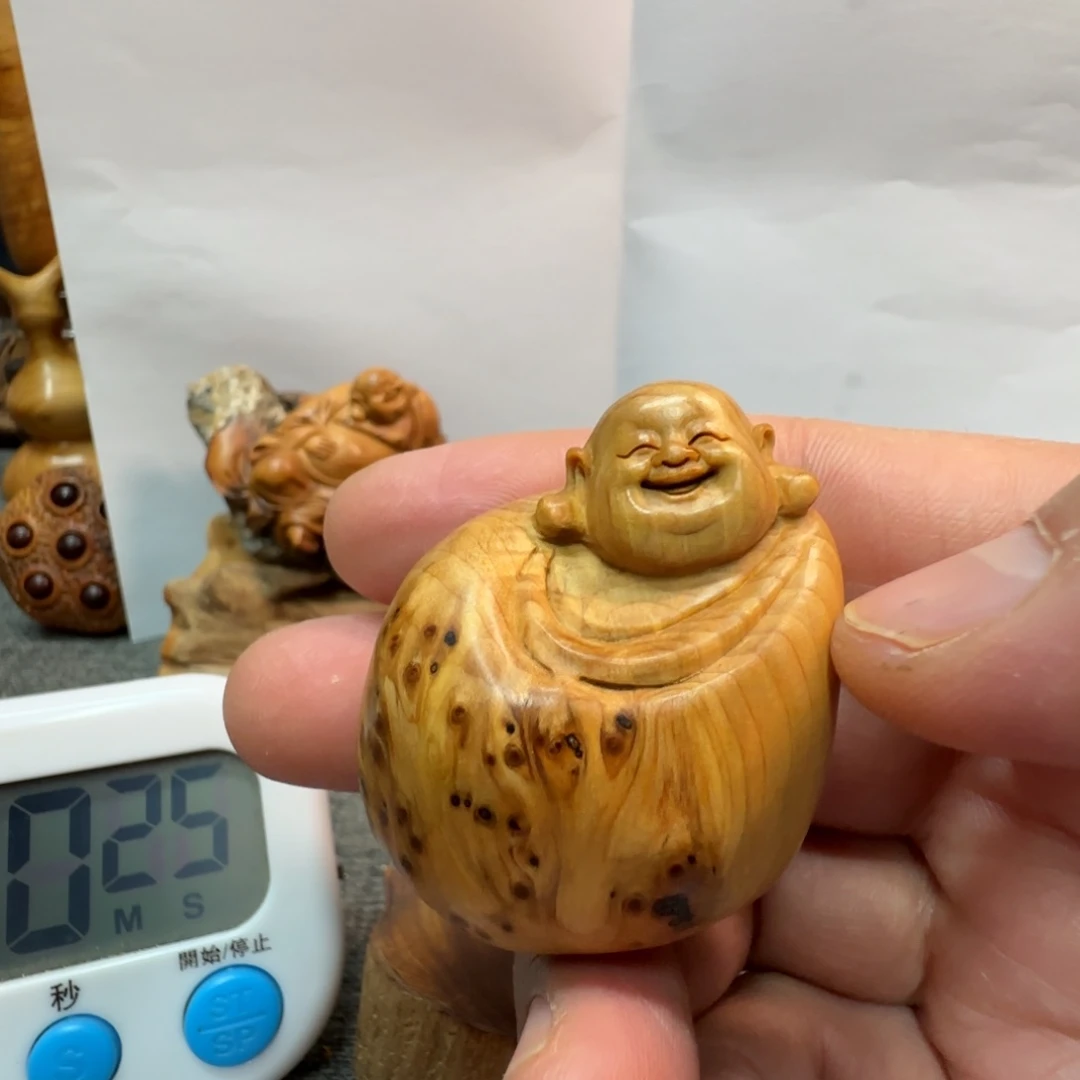 柏木（崖柏）佛**！好了不聊啦晚安啦