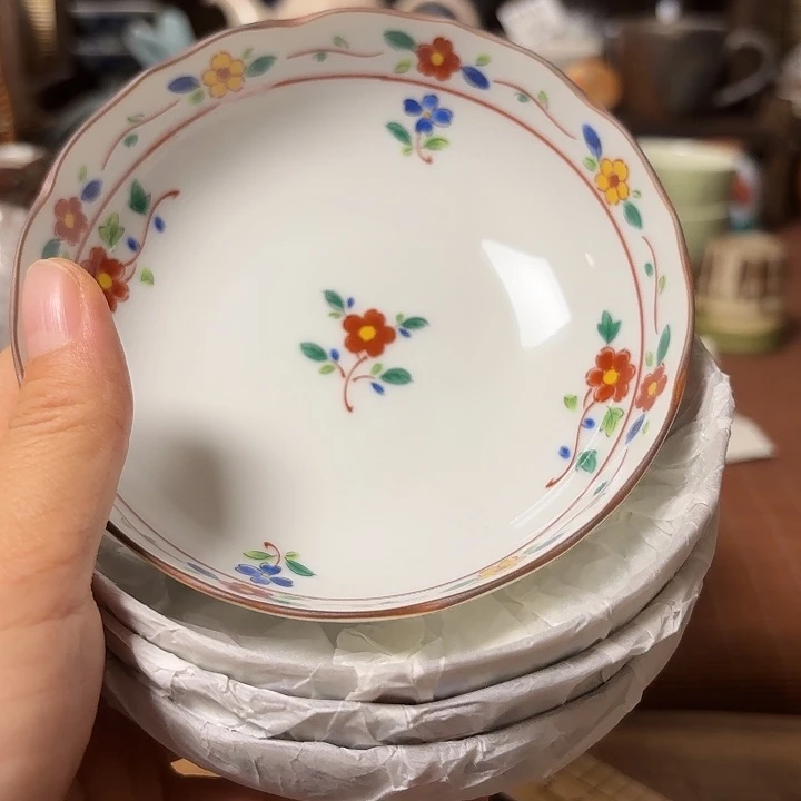 瓷片唐****思喵喵喵笑哈哈哈哈