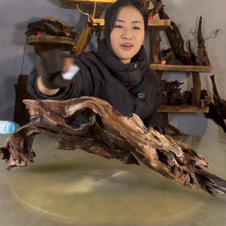 云***松天然的云南紫柚木会黄水