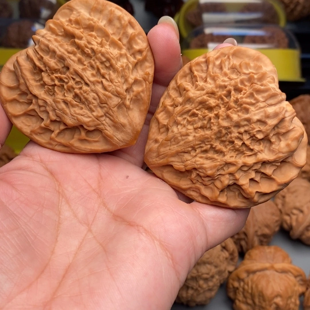 木质类文玩核桃桃饼