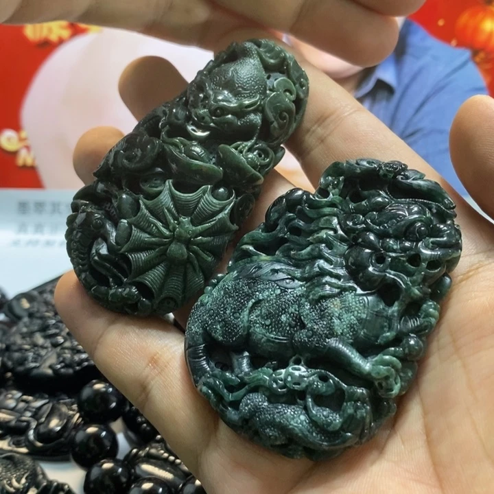 翡翠吊坠(不含链)未镶嵌D****r6