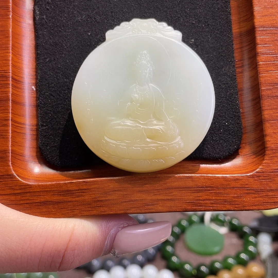 和田玉（糖玉）未镶嵌颈饰