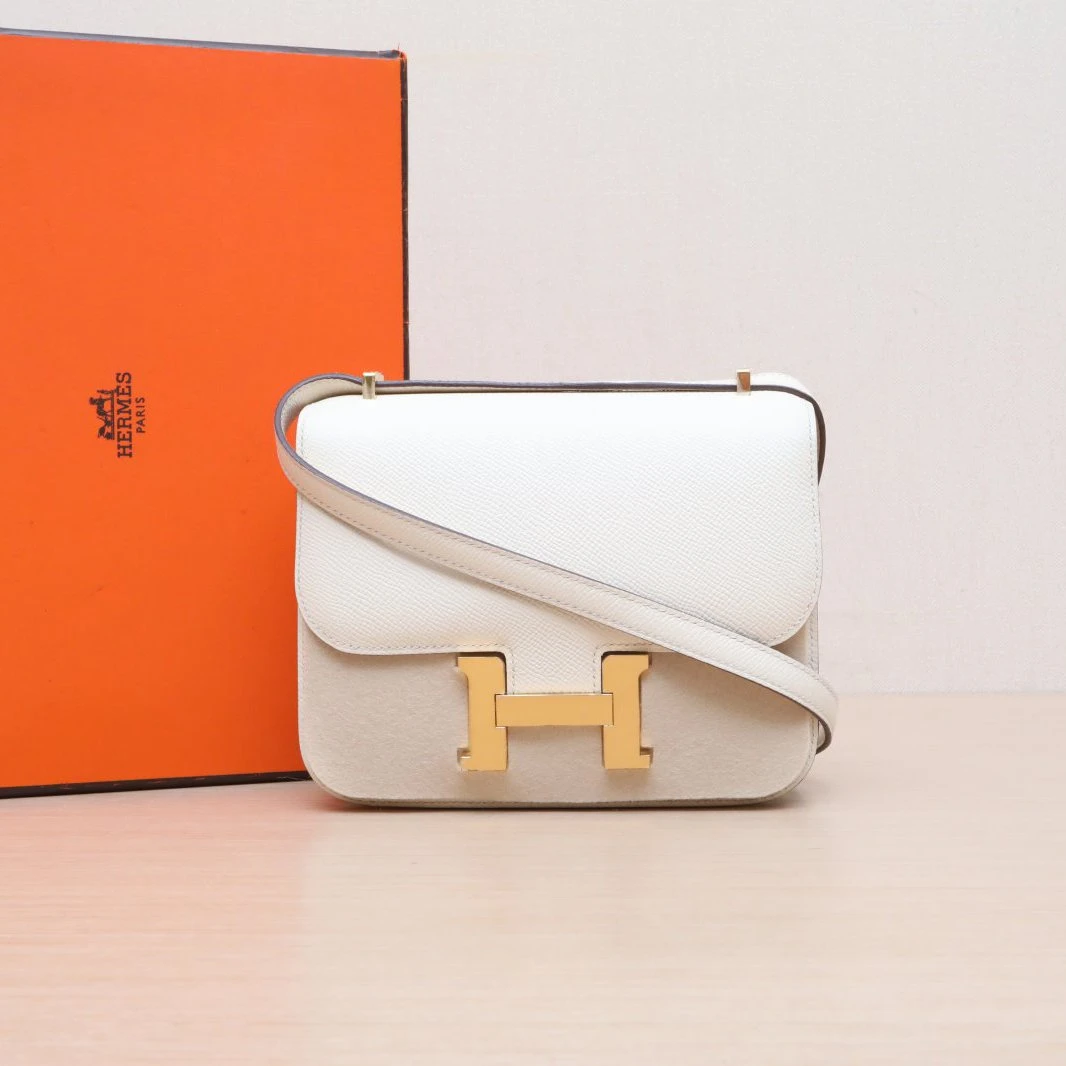 95新 Hermes/爱马仕 【黑黑】康康 19 U刻 奶油白 Epsom皮 金扣