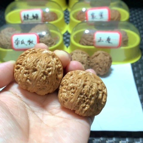 文玩核桃吊坠平底锅