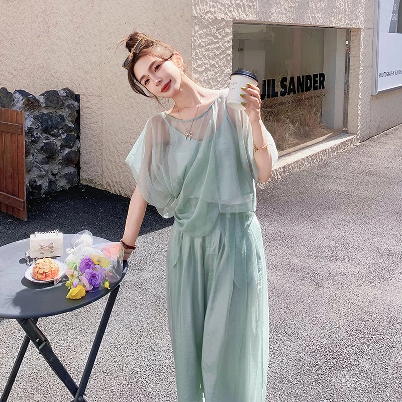 夏季减龄一整套穿搭大方得体高级感绿色雪纺衫吊带阔腿裤三件套装