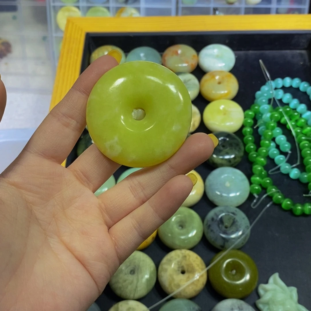 蛇纹石玉未镶嵌毛衣链207