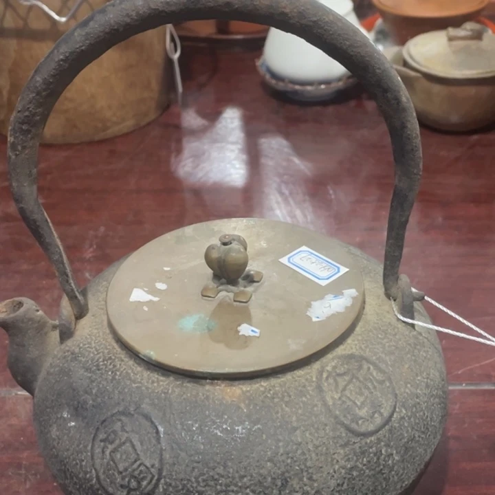 7铁壶一客默认瑕疵