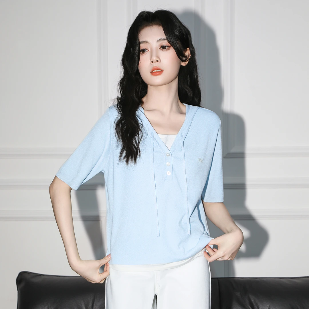 蓝色假两件短袖T恤女夏2025夏季新款撞色拼接连帽体恤正肩短上衣