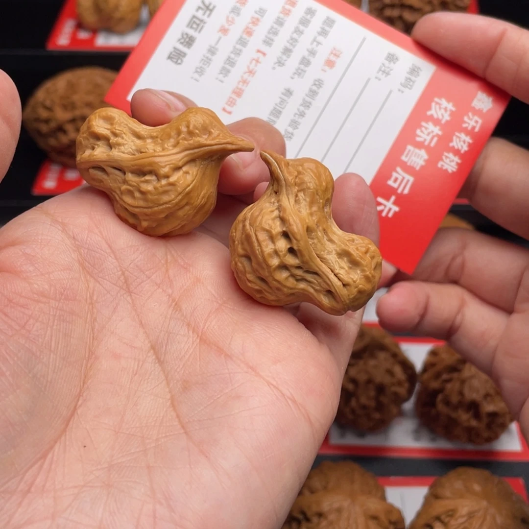 把件文玩核桃小鸟