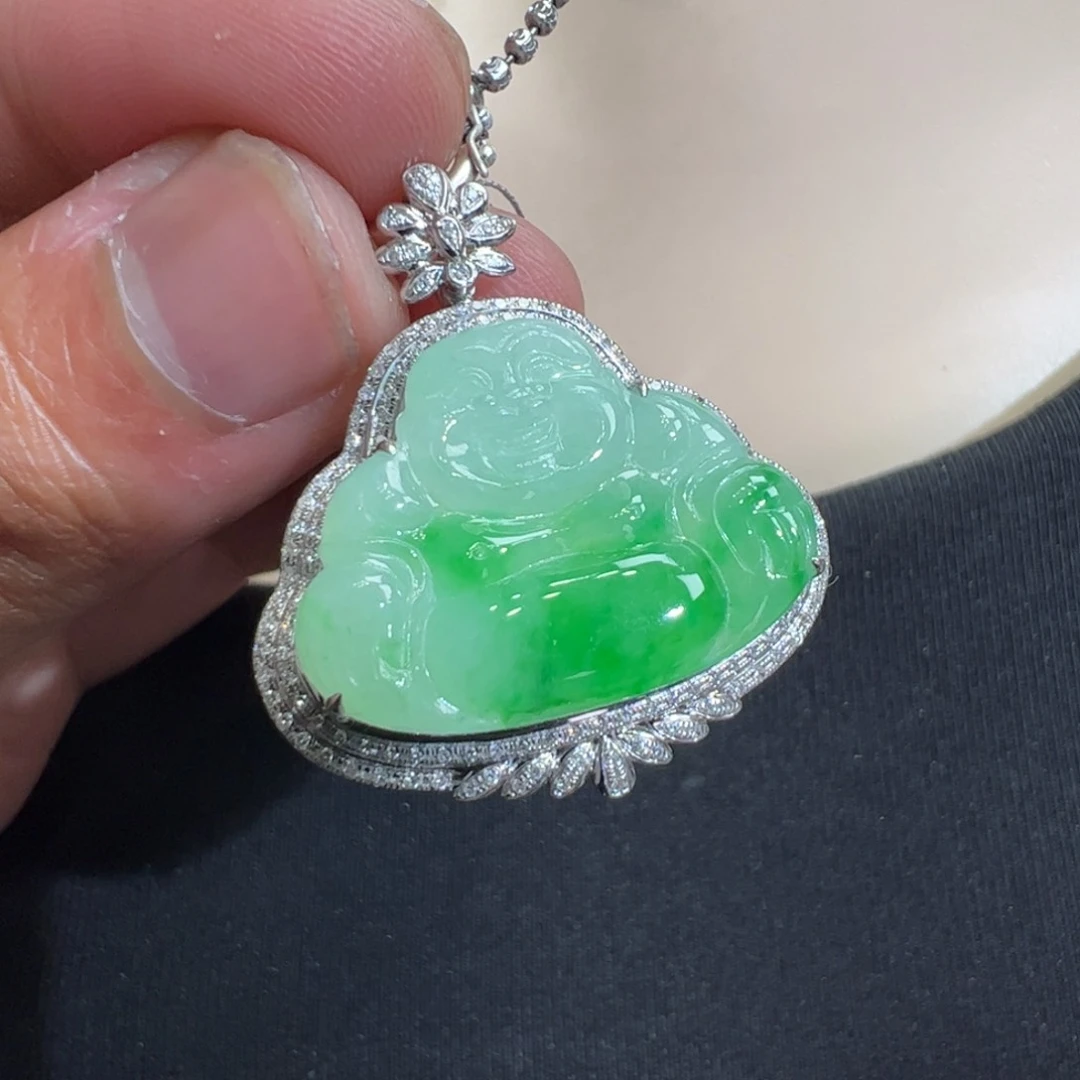 翡翠吊坠(不含链)18K金镶嵌