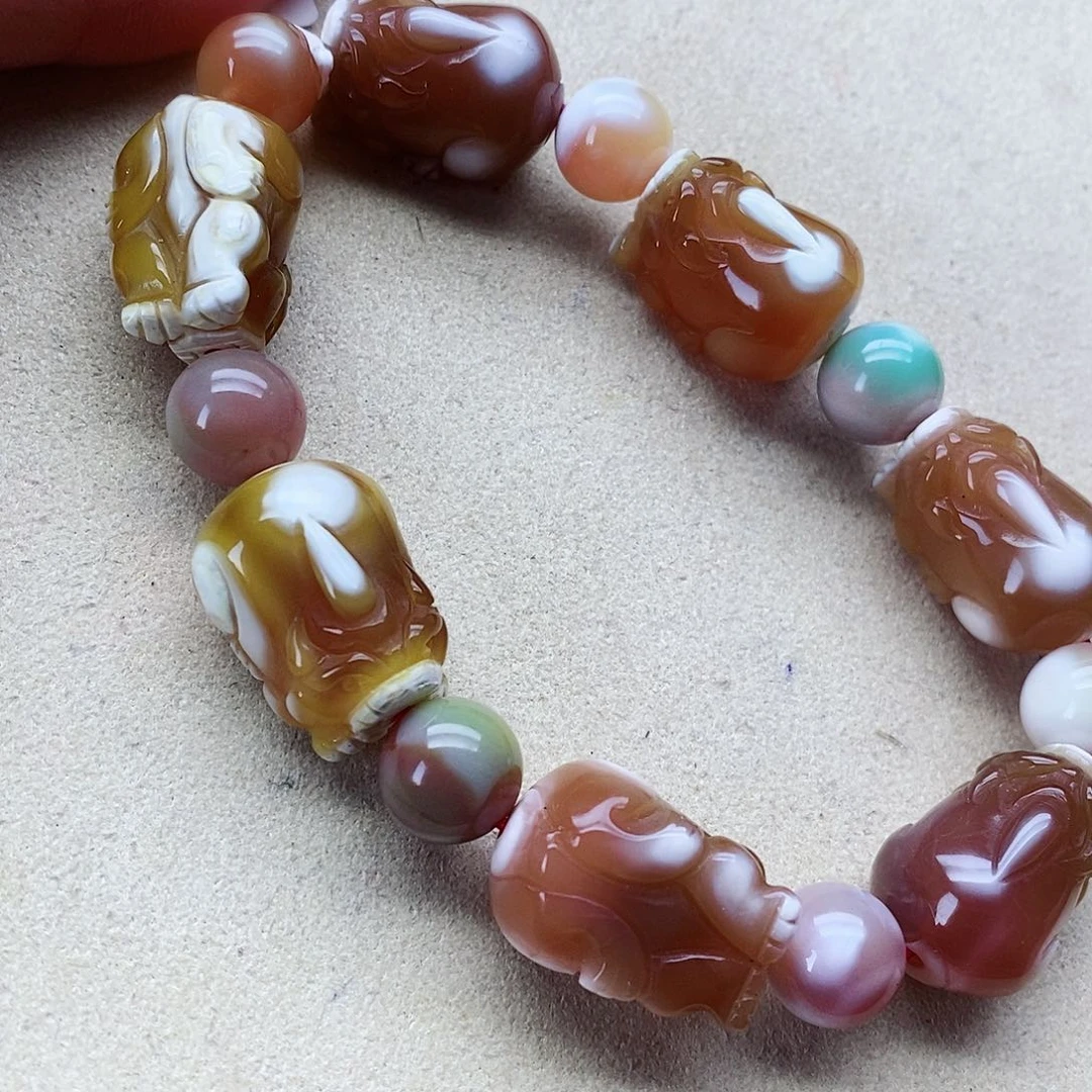 玛瑙手饰未镶嵌盐源063