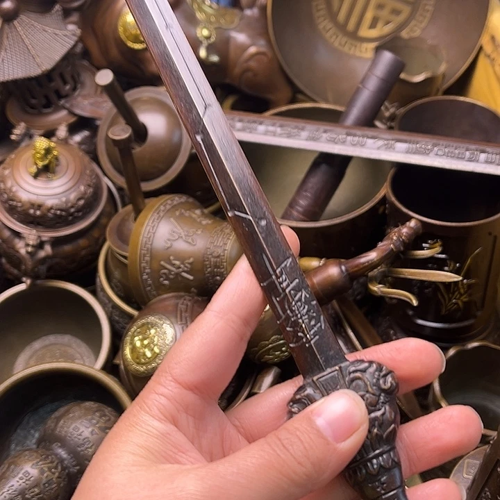 铜233455678987668986655557