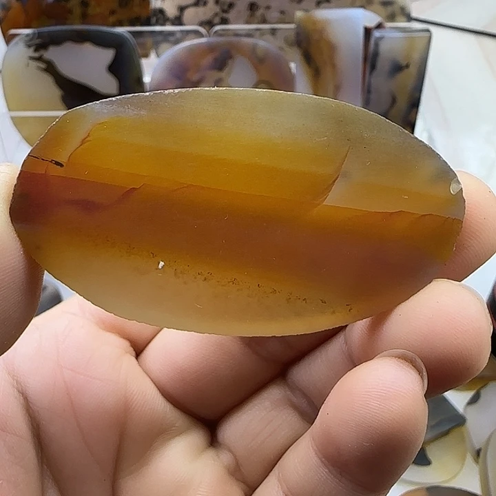 未镶嵌颈饰玛瑙/玉髓