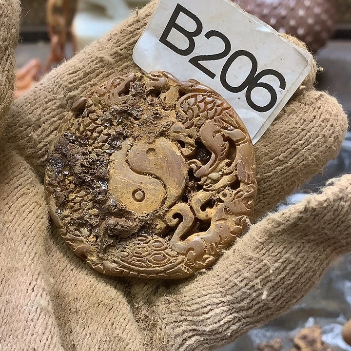 未镶嵌和田玉挂件