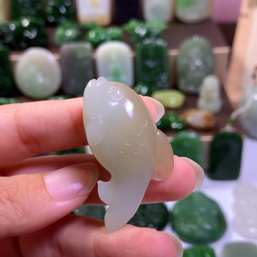 未镶嵌和田玉挂件