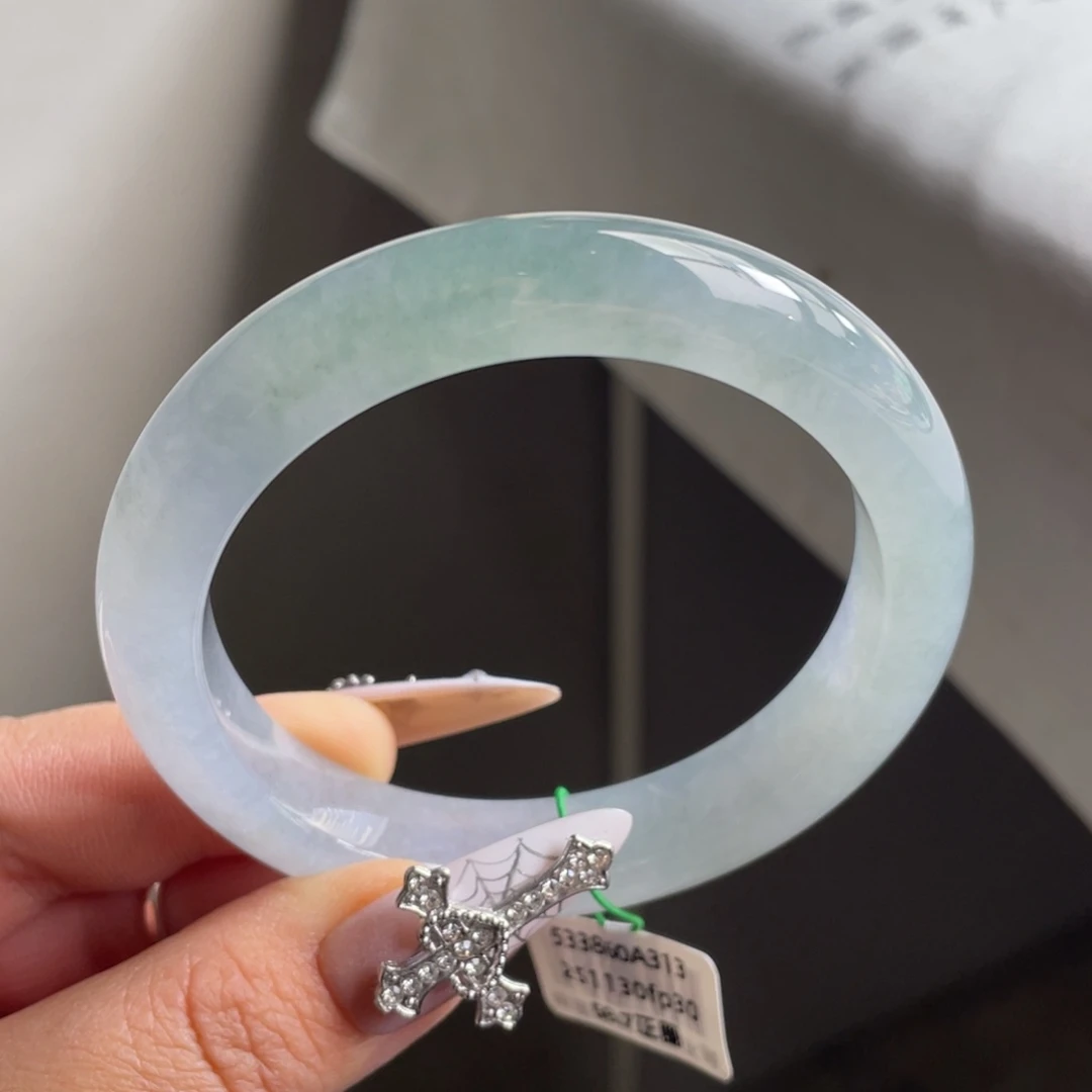 翡翠未镶嵌手镯冰蓝幻彩起光正圈手镯