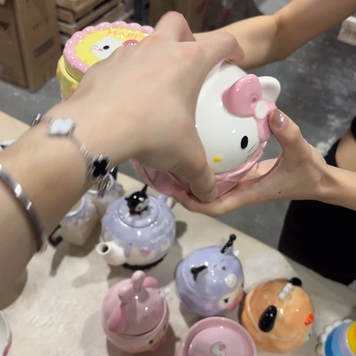 摆件你在哪呢你现在干吗呢我想