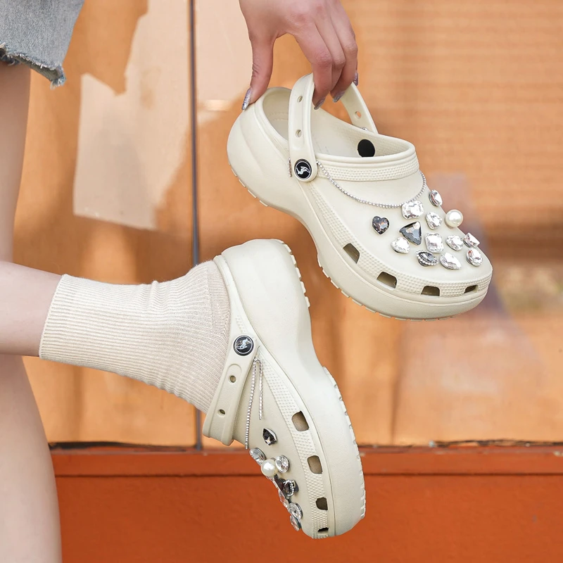 云朵夏季洞洞鞋2025新款外穿厚底防滑增高eva防臭