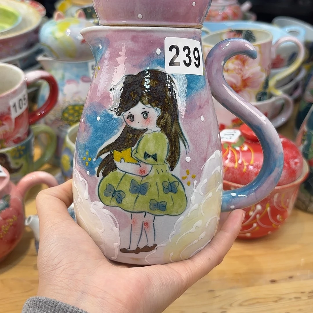 瓷片兔兔盖茨。兔兔好