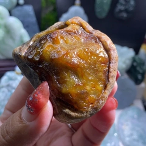 【闪购商品】颈饰未镶嵌翡翠原石