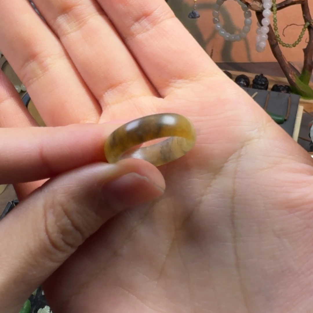 和田玉未镶嵌颈饰内径17.3