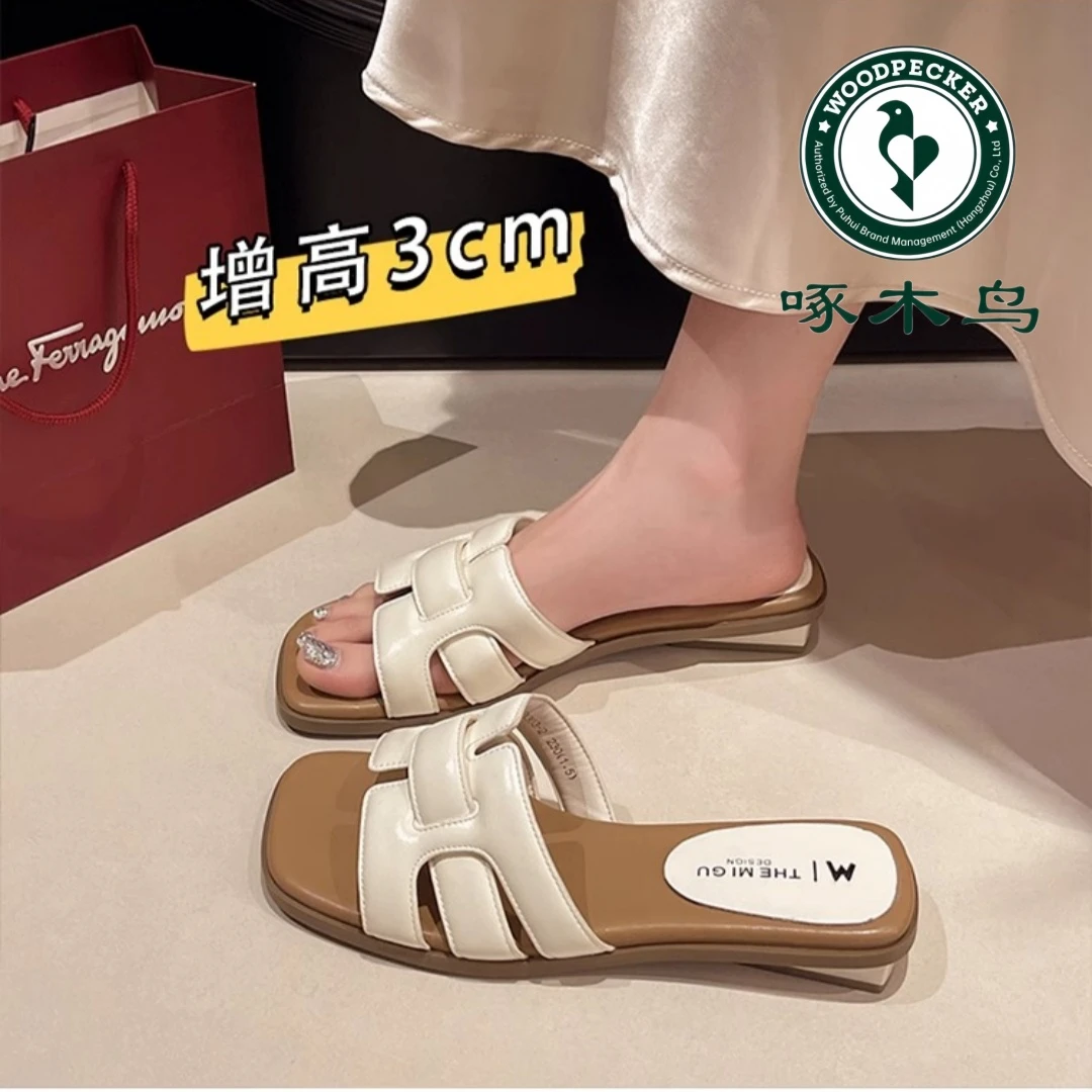 啄木鸟法式低跟凉拖鞋女夏外穿2025新款仙女风气质坡跟沙滩一字拖