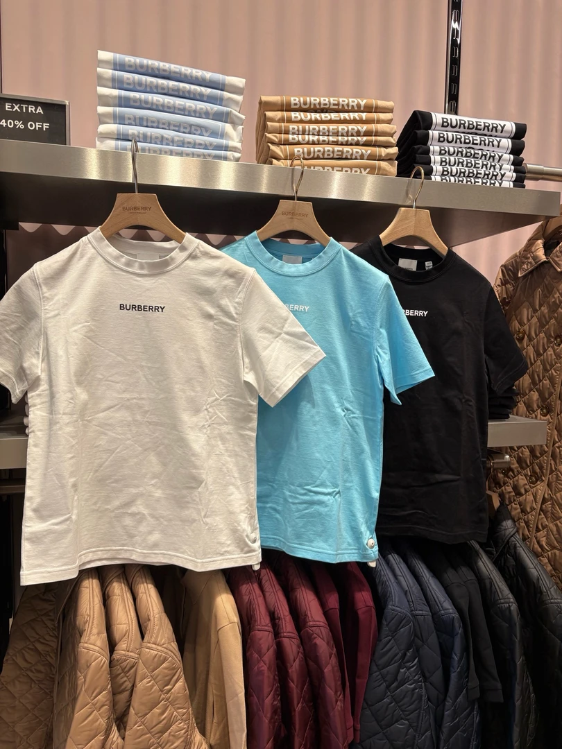 全新未使用 BURBERRY/博柏利 女款字母纯棉T袖