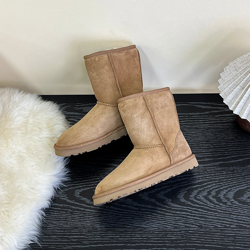 【薄底5825】圆头保暖时尚雪地靴雪地靴短靴雪地靴中筒时尚百搭