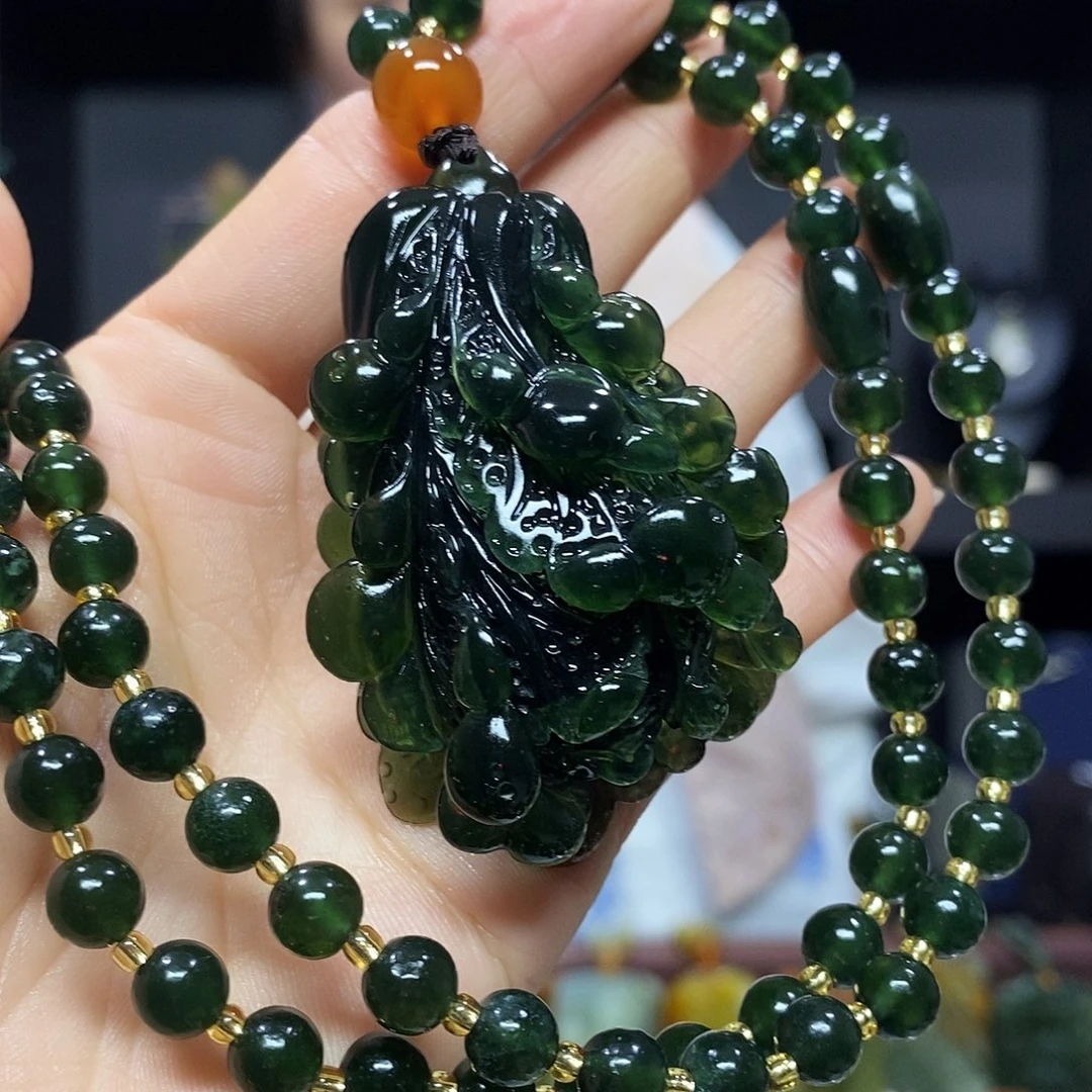 未镶嵌岫玉挂件吊坠
