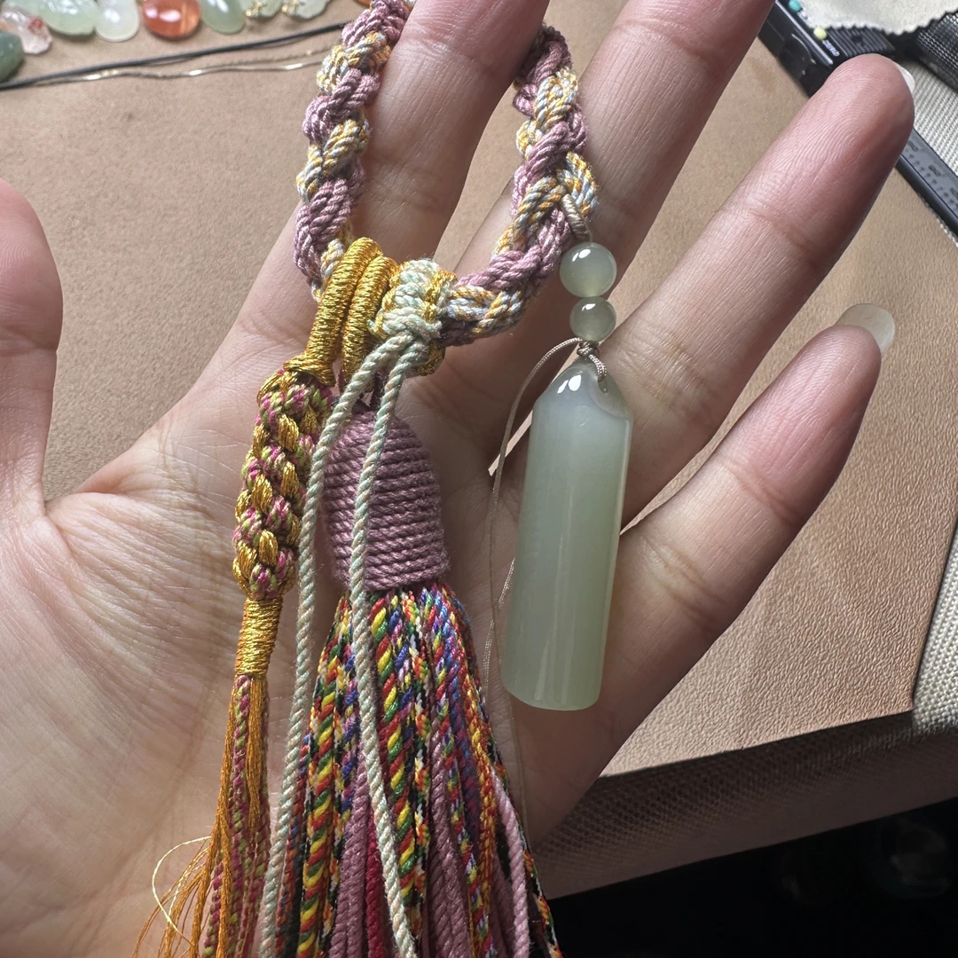 和田玉玉翎管冰晴水