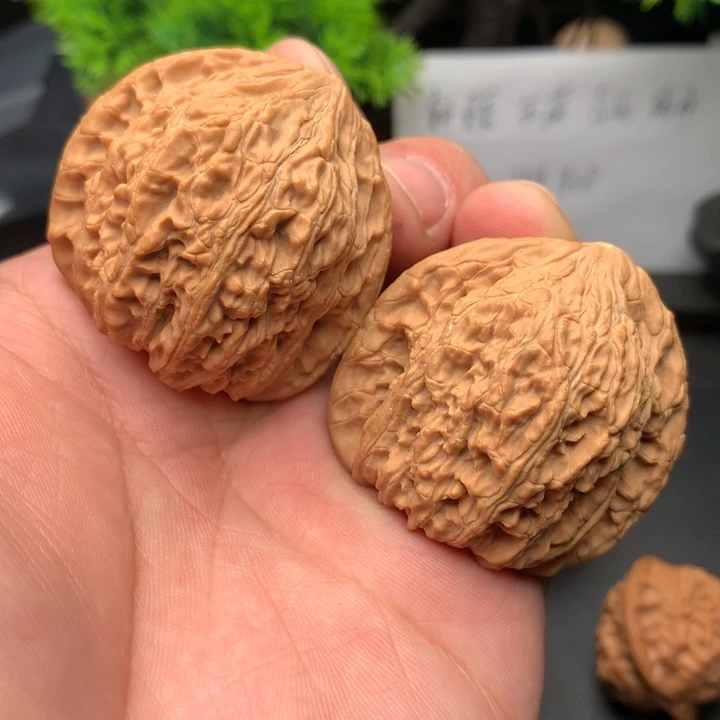 吊坠文玩核桃43绣球