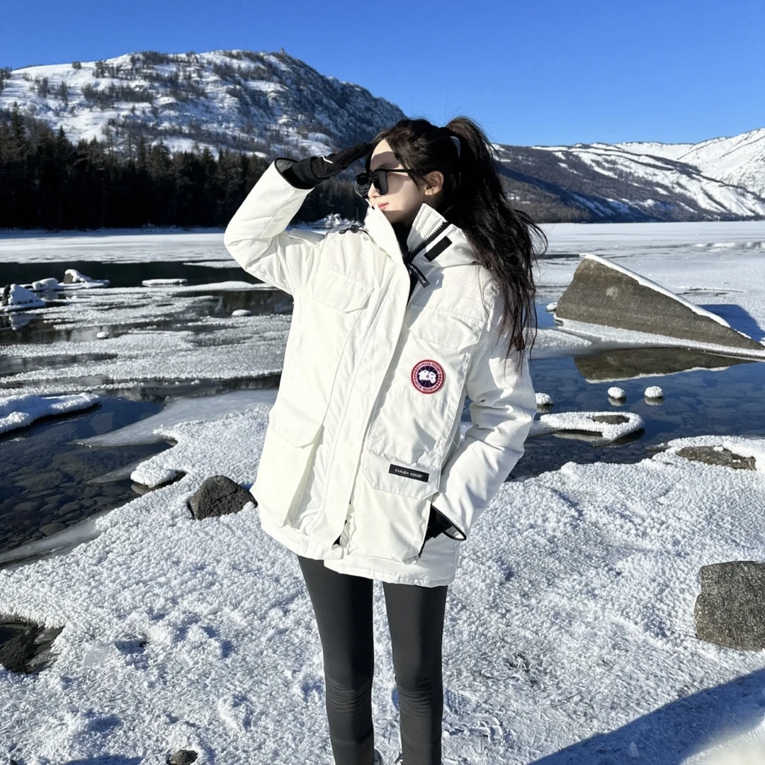 99新 AMIRI  CANADA GOOSE /W109210/白色羽绒夹克外套/尺码S