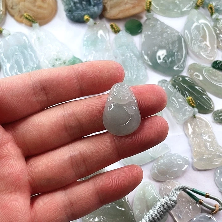 翡翠未镶嵌颈饰天然缅甸翡翠