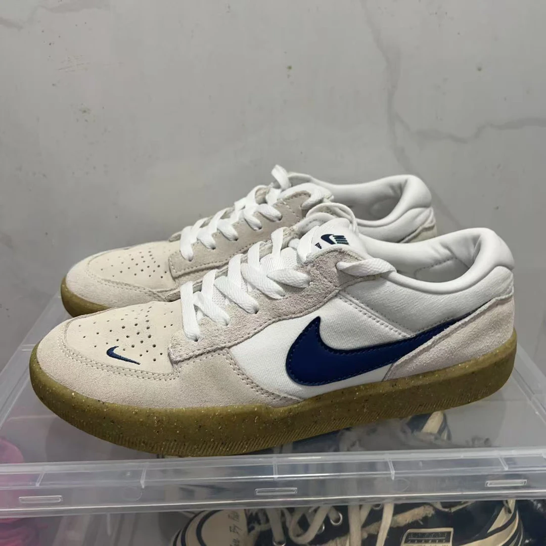 Nike SB 板鞋 白蓝 43码休闲鞋