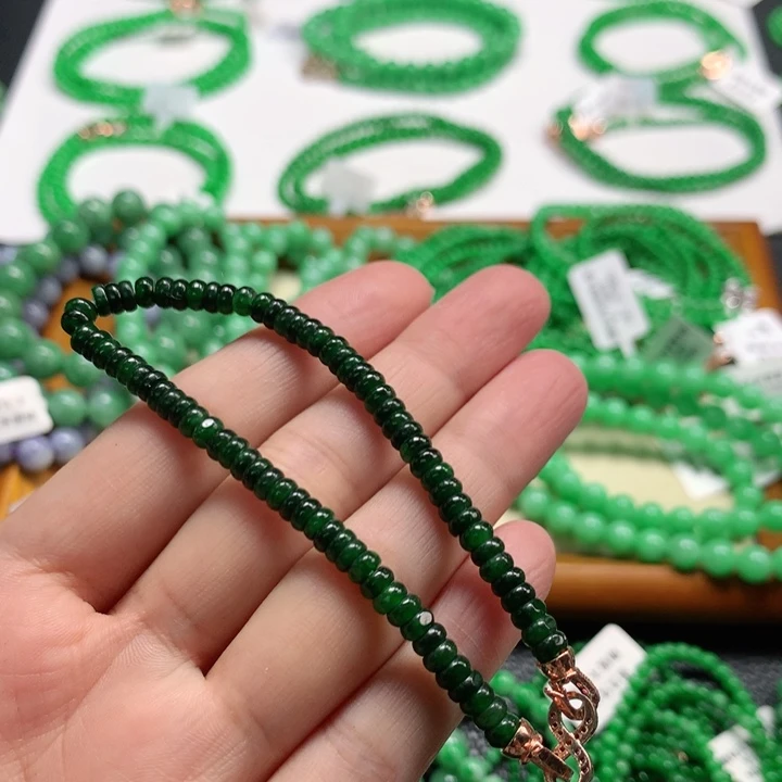翡翠未镶嵌手链翡翠