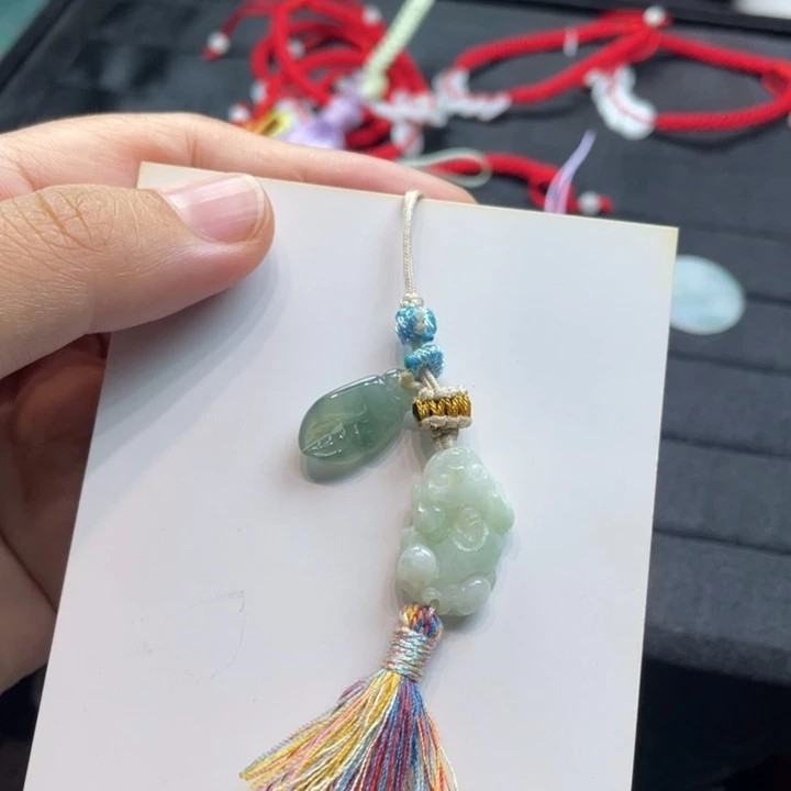 颈饰未镶嵌翡翠翡翠手机挂福利