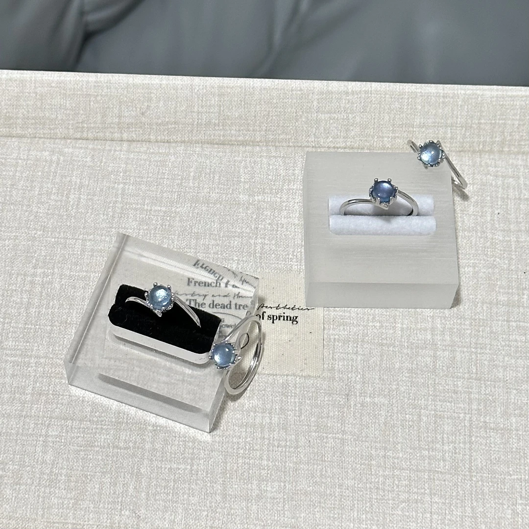 天然海蓝宝交叉戒指