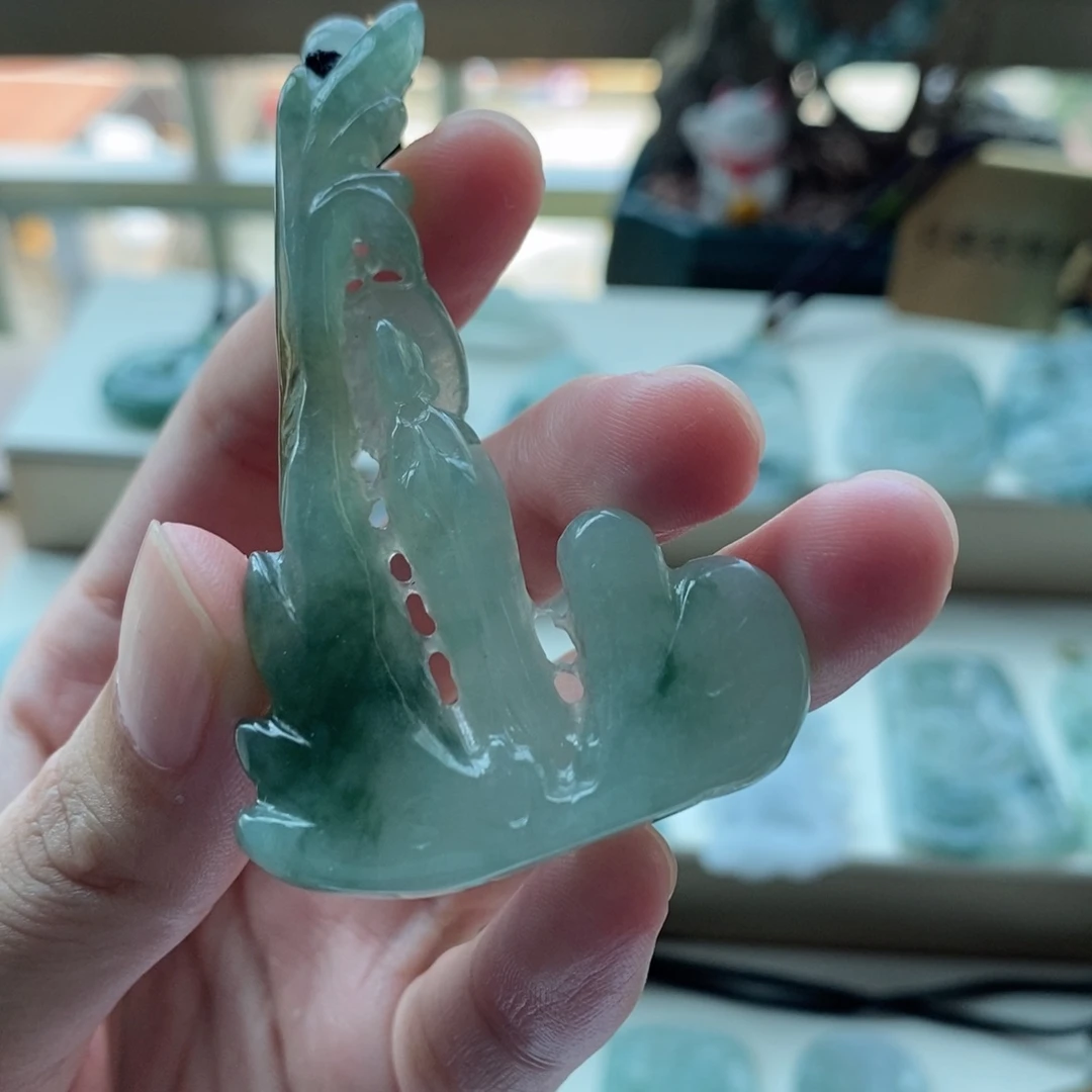 【闪购商品】颈饰未镶嵌翡翠天然缅甸A货翡翠