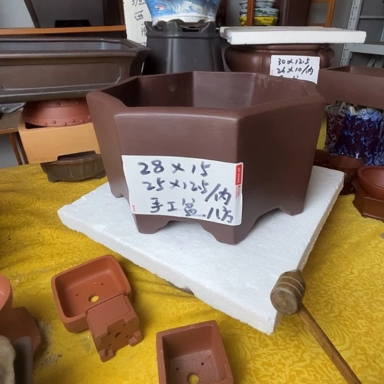 宜兴紫砂手工八方花盆