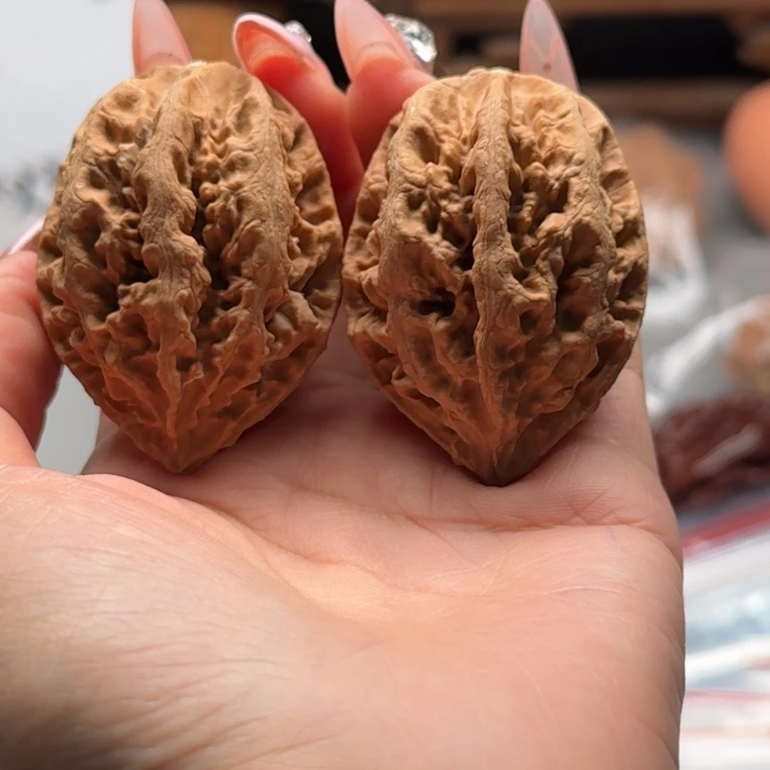 文玩核桃把件楸百核107花皮